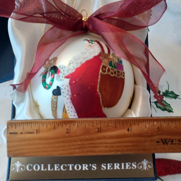 Collectors Series Large Beaded Glass Santa Clause Ornament. Hand Made in Poland. - Picture 10 of 12